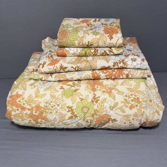 ROYAL FAMILY CANNON VINTAGE 70s Floral Twin/Full Bedroom Set Comforter Curtains - Picture 5 of 5